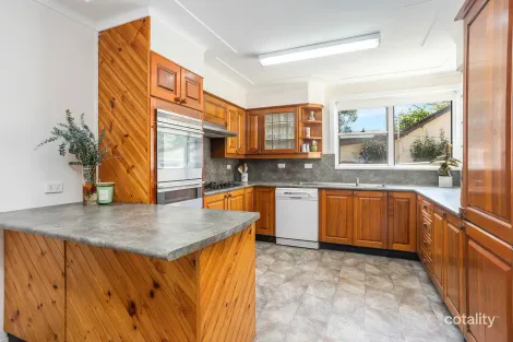 Property photo of 37 Warabin Street Waterfall NSW 2233