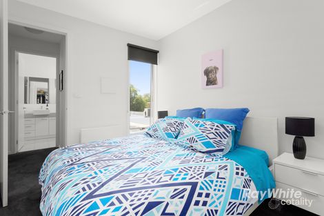 Property photo of 2/625 Centre Road Bentleigh East VIC 3165