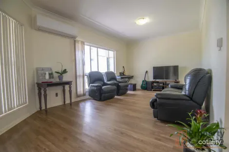 Property photo of 13 Azalea Court Dalby QLD 4405