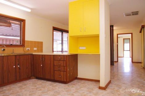 Property photo of 36 Karawi Parade Morphett Vale SA 5162