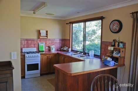 Property photo of 40 Meadow Place Uki NSW 2484