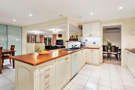 Property photo of 19 Rosco Drive Templestowe VIC 3106