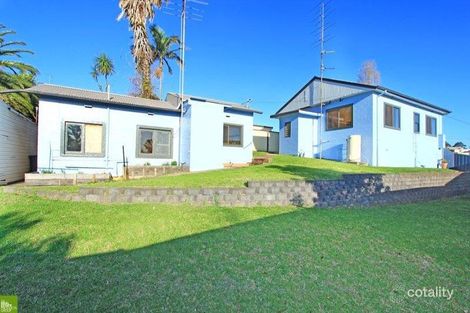 302 Flagstaff Rd, Lake Heights, NSW 2502