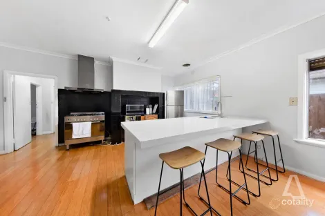 Property photo of 96 View Street St Albans VIC 3021