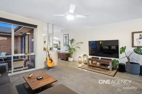 Property photo of 1 The Robbins Seabrook VIC 3028