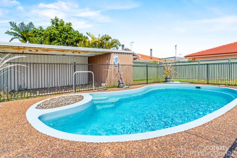 Property photo of 12 Palmway Crescent Tuncurry NSW 2428