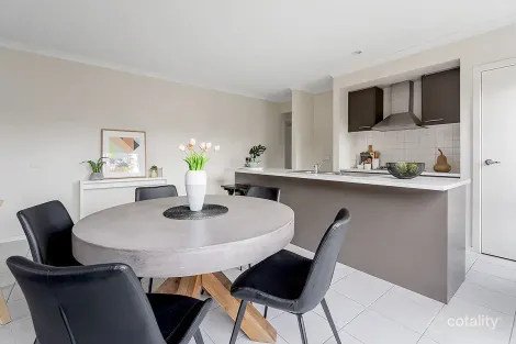 Property photo of 7 Pearce Way Craigieburn VIC 3064