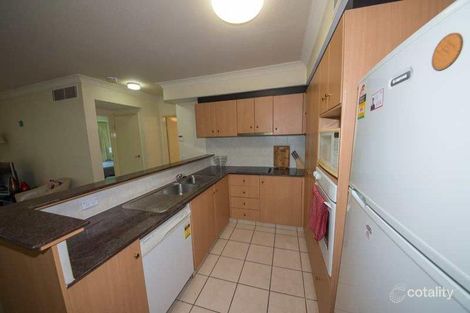 Property photo of 21/45 Deakin Street Kangaroo Point QLD 4169