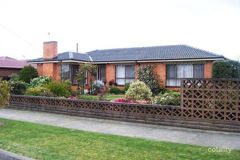 Property photo of 15 Dunearn Road Dandenong North VIC 3175