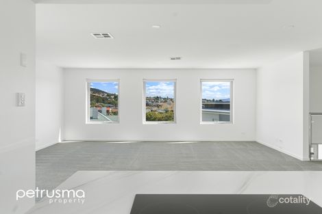 Property photo of 2/67 Radcliff Crescent Rosetta TAS 7010