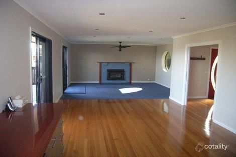 Property photo of 13 Abalone Avenue Lakes Entrance VIC 3909