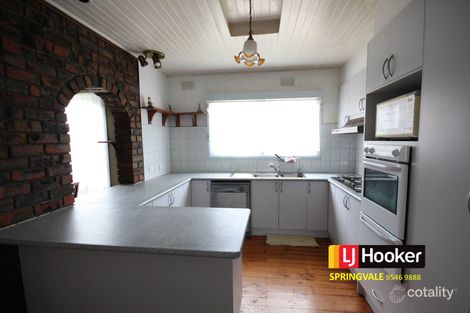 Property photo of 2 Euston Place Springvale South VIC 3172