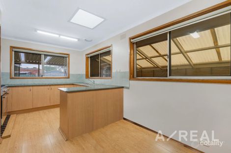 Property photo of 18 Hampstead Drive Hoppers Crossing VIC 3029