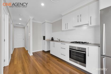 Property photo of 5A Howard Loop Oran Park NSW 2570