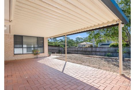 Property photo of 1 Kettleton Close Bridgeman Downs QLD 4035