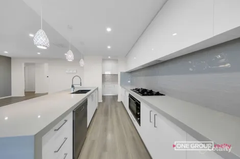 Property photo of 30 Valetta Street Mickleham VIC 3064