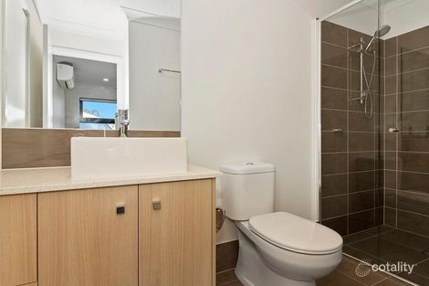 Property photo of 2/9 Thomas Court Augustine Heights QLD 4300