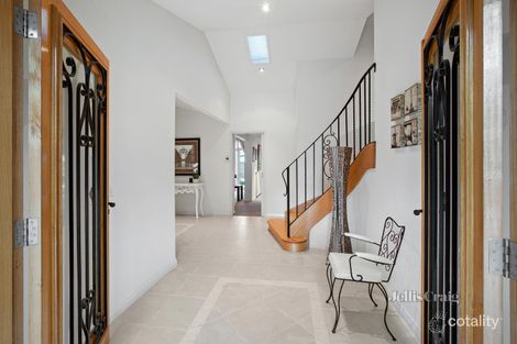 Property photo of 20 Kardinia Crescent Warranwood VIC 3134