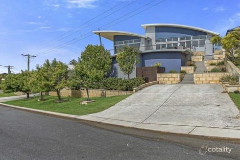 Property photo of 2 Alice Drive Mullaloo WA 6027