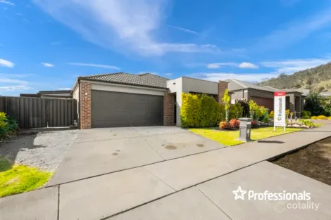 Property photo of 7 Gurney Crescent Wodonga VIC 3690
