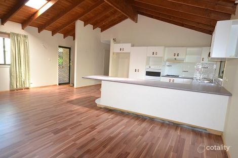 Property photo of 16 Josephine Terrace Highland Park QLD 4211