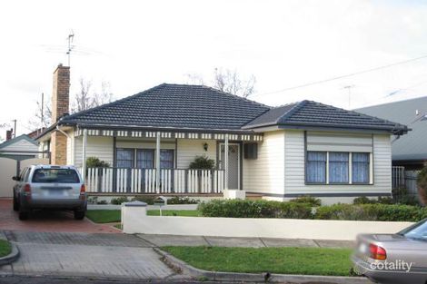 22 Anton Gr, Flemington, VIC 3031