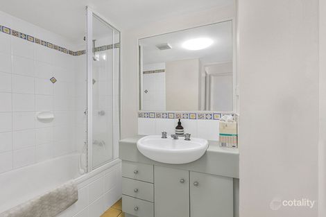Property photo of 17/165 Sydney Street New Farm QLD 4005