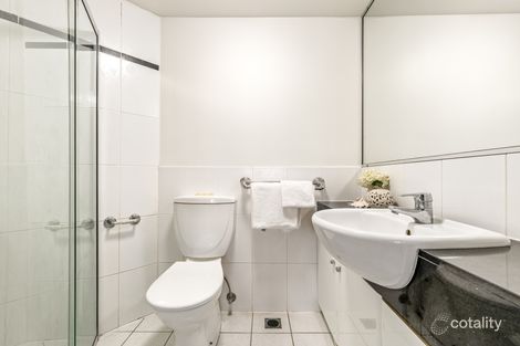 Property photo of 12/40 Bell Street Kangaroo Point QLD 4169