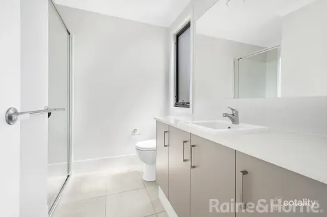 Property photo of 42 Blatchford Street Strathpine QLD 4500