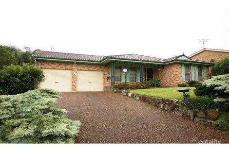 8 Roscrea Cres, Mount Hutton, NSW 2290