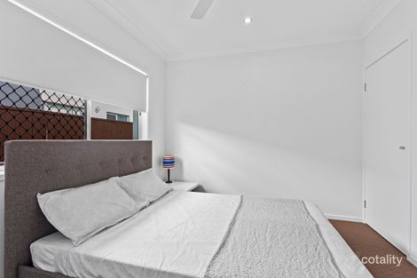 Property photo of 1 Banyandah Close Birtinya QLD 4575
