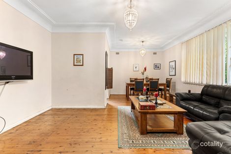 Property photo of 11 Karoola Crescent Caringbah NSW 2229