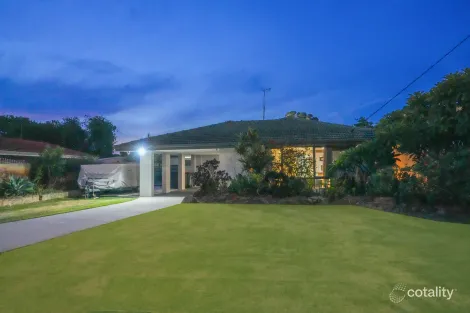 Property photo of 25 Warruga Way Wanneroo WA 6065