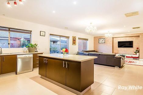 Property photo of 94 Boland Drive Lyndhurst VIC 3975
