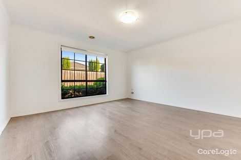 Property photo of 3/262 Melrose Drive Tullamarine VIC 3043