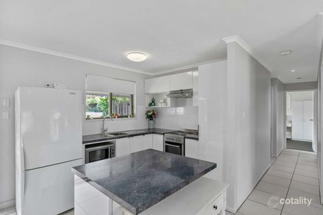 Property photo of 242 Boat Harbour Drive Pialba QLD 4655
