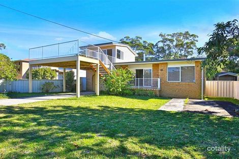 10 Quay Rd, Callala Beach, NSW 2540
