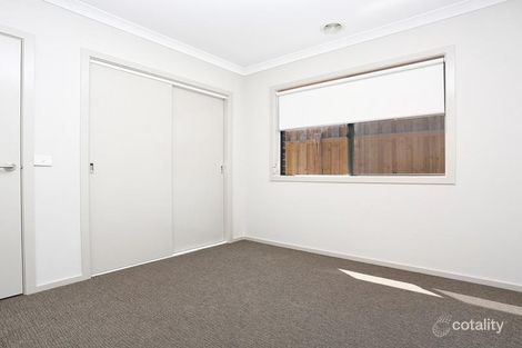 Property photo of 2/41A Raglan Street Darley VIC 3340