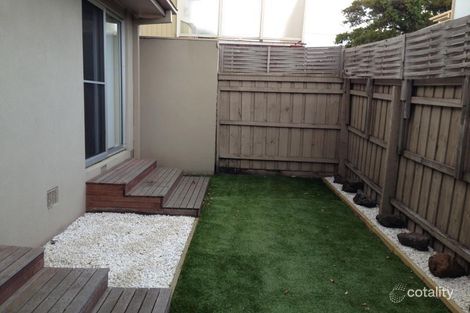 Property photo of 2/18 Park Avenue Glen Huntly VIC 3163