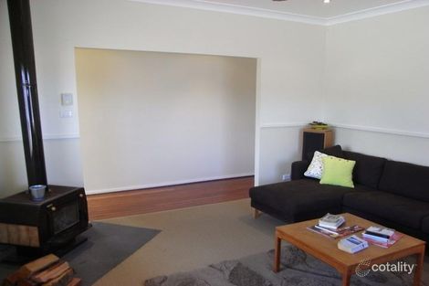 373 Hawken Rd, Tomerong, NSW 2540