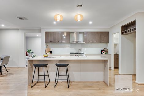 Property photo of 24 Emily Street Greenvale VIC 3059