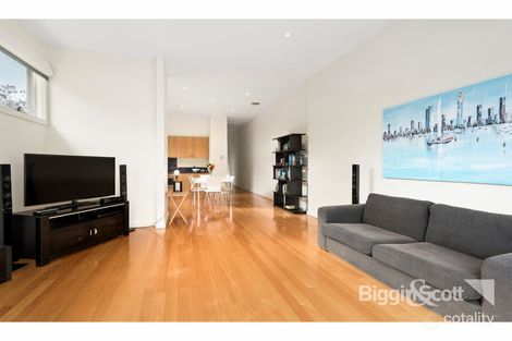 Property photo of 17 Bridge Street Port Melbourne VIC 3207
