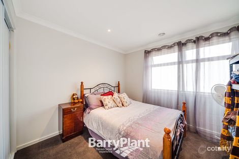 Property photo of 3 Belfort Lane Cranbourne VIC 3977