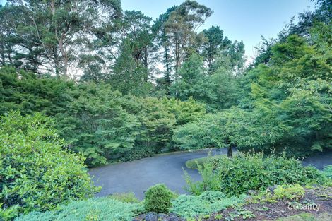 Property photo of 42 Lakeside Drive Emerald VIC 3782