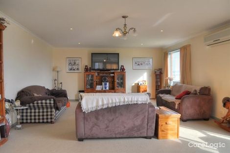 Property photo of 20 Rongoa Drive Warrnambool VIC 3280