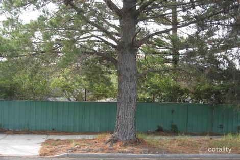 14 Andrew Rd, St Albans, VIC 3021