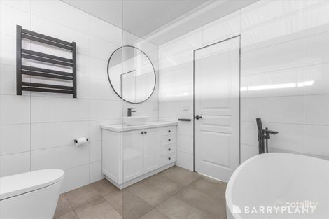 Property photo of 20 Dunoon Street Mooroolbark VIC 3138