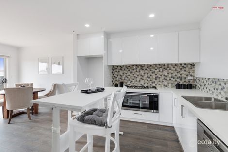 Property photo of 40 Nightingale Road Mickleham VIC 3064