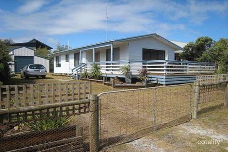 70 Atherton Dr, Venus Bay, VIC 3956