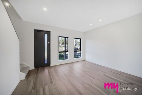 Property photo of 90 Fairbank Drive Gledswood Hills NSW 2557